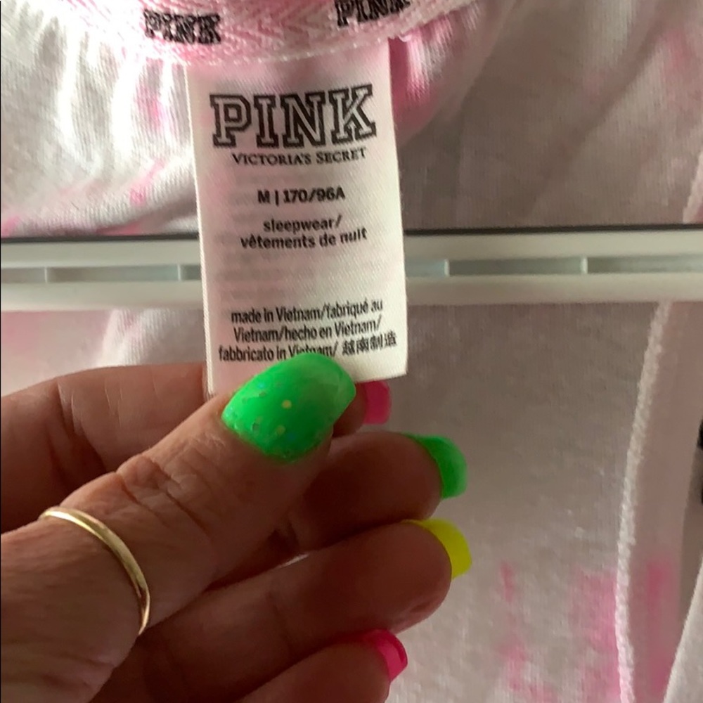 Pink Tank - Picture 2 of 2